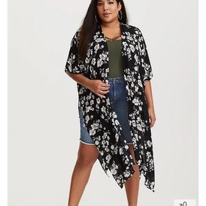 BLACK FLORAL GAUZE KIMONO
